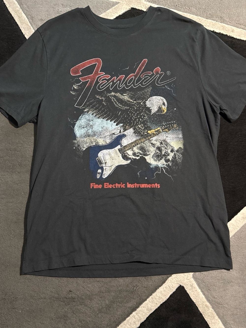 Fender guitar black graphic t-shirt